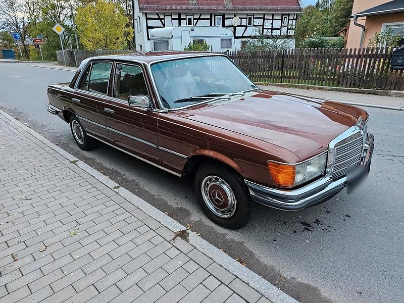 Usata Mercedes E280 1978 Marrone Berlina