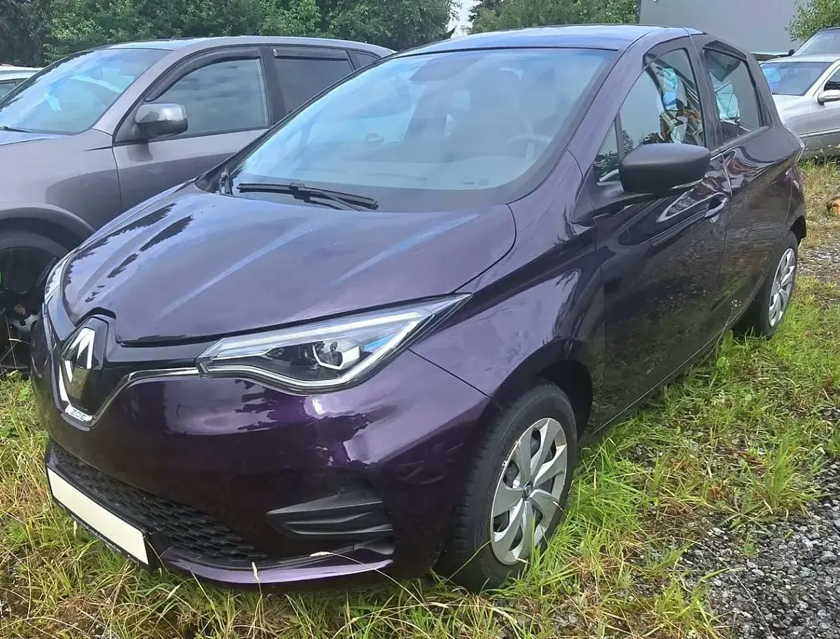 Gebraucht Renault Zoe 80 kW (109 PS) 2020 Violett Kleinwagen