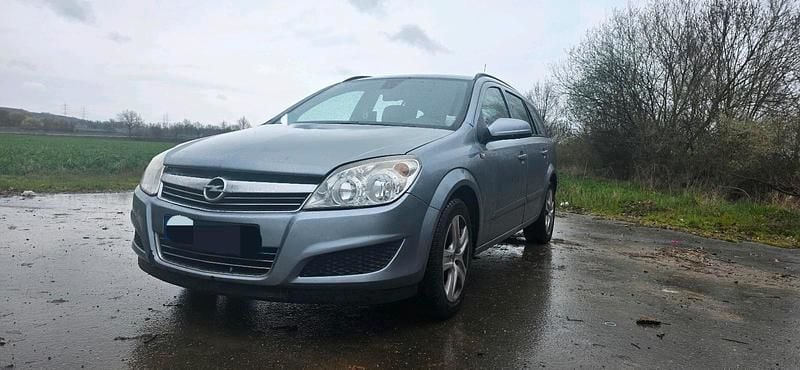 Gebraucht Opel Astra 90 PS (66 kW) 2009 Grau Kombi