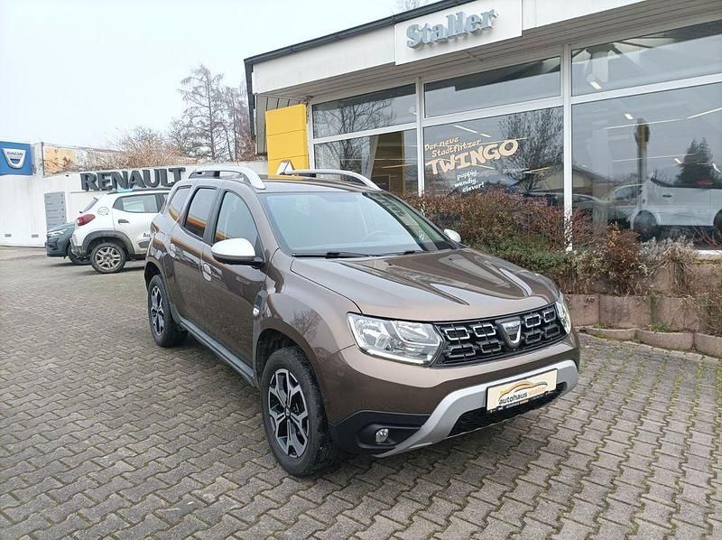 Braun Gebraucht 2019 Dacia Duster Prestige SUV | 12.890 € (Fairer Preis) - Bild 1/4