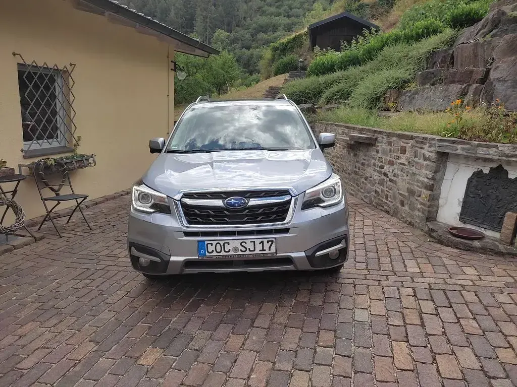Gebraucht Subaru Forester Exclusive+ 150 PS (110 kW) 2019 Silber SUV