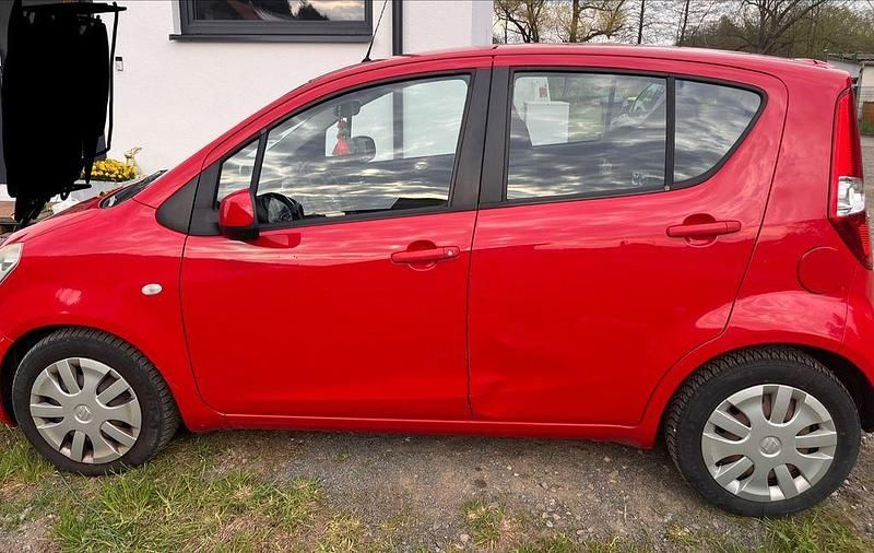 Gebraucht Suzuki Splash 65 PS (47 kW) 2009 Rot Kleinwagen