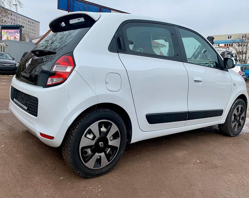 Gebraucht Renault Twingo 70 PS (51 kW) 2016 Weiß Kleinwagen