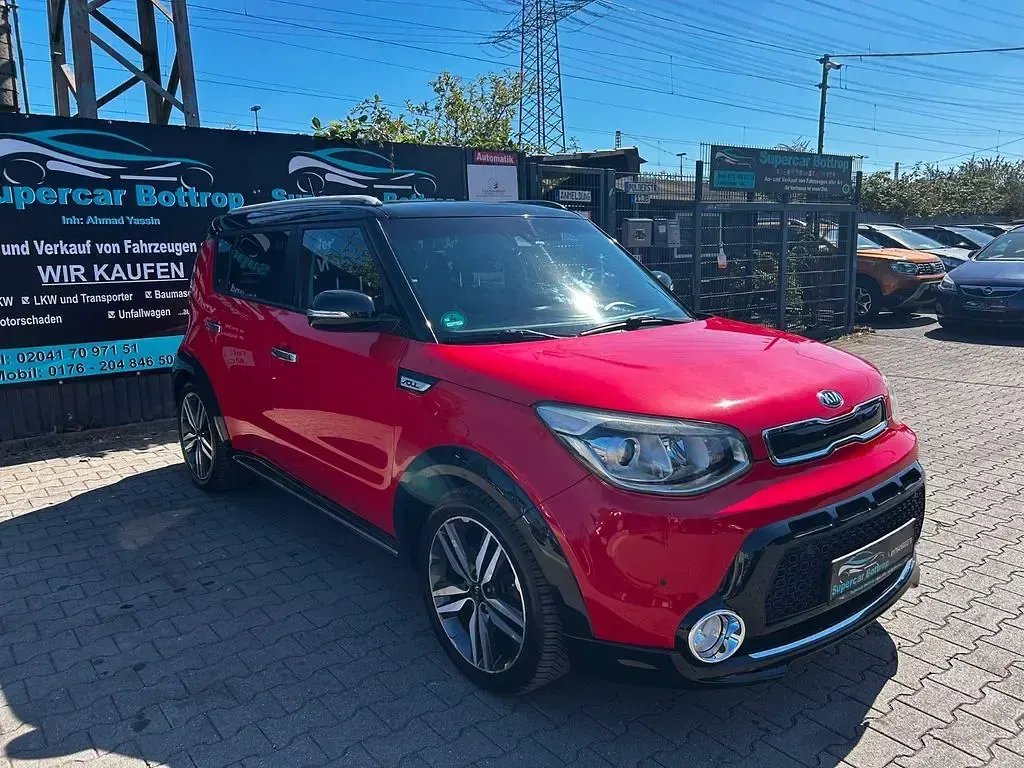 Gebraucht Kia Soul Spirit 128 PS (94 kW) 2015 Rot SUV
