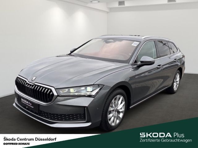 Grau Gebraucht 2024 Skoda Superb LAURIN & KLEMENT Kombi | 47.890 € (Teuer) - Bild 1/3