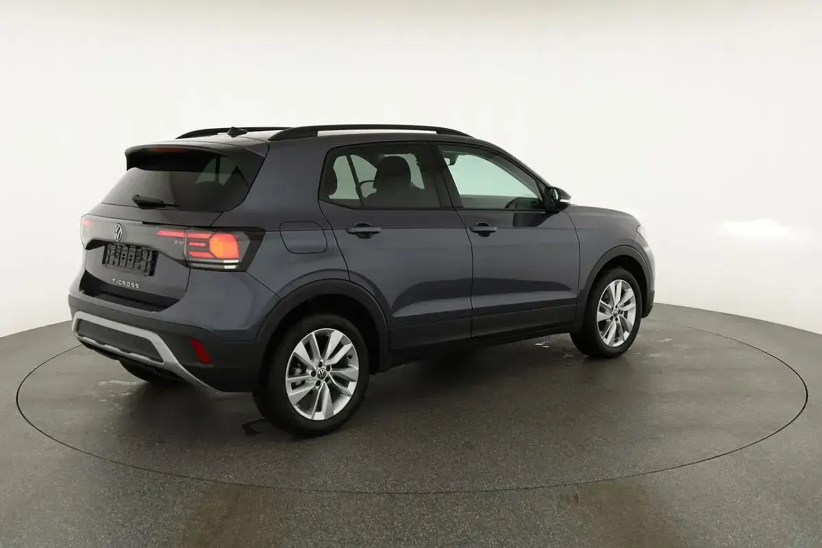 Neu VW T-Cross Life 116 PS (85 kW) 2025 Rauch grau metallic SUV