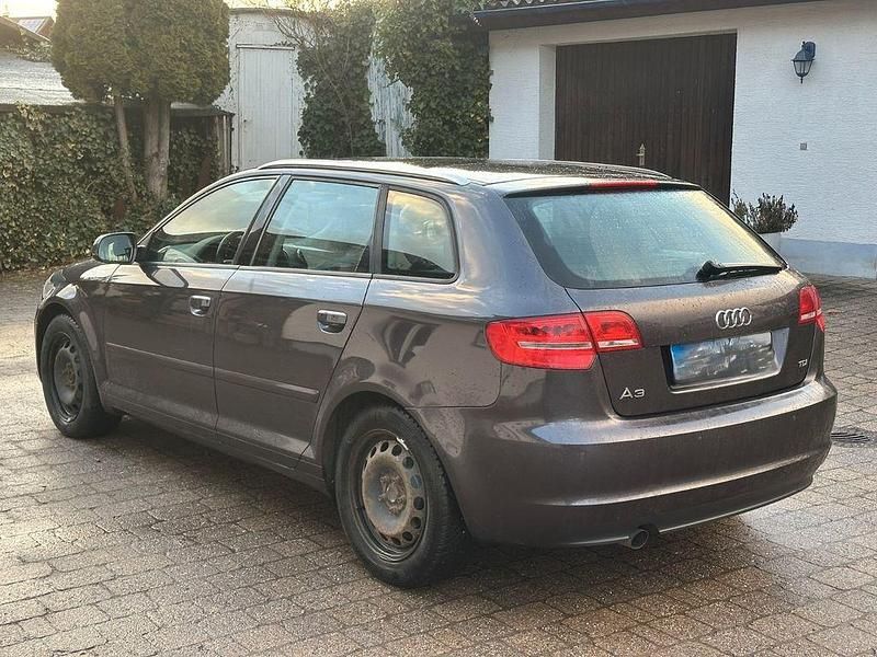 Gebraucht Audi A3 S-Line 105 PS (77 kW) 2012 Braun Kleinwagen