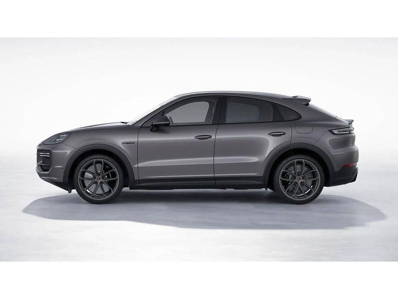 Gebraucht Porsche Cayenne Turbo E-Hybrid 740 PS (544 kW) 2024 Grau SUV