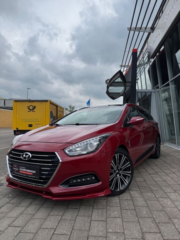 Rot Gebraucht 2017 Hyundai i40 Premium Kombi | 16.400 € (Fairer Preis) - Bild 1/4
