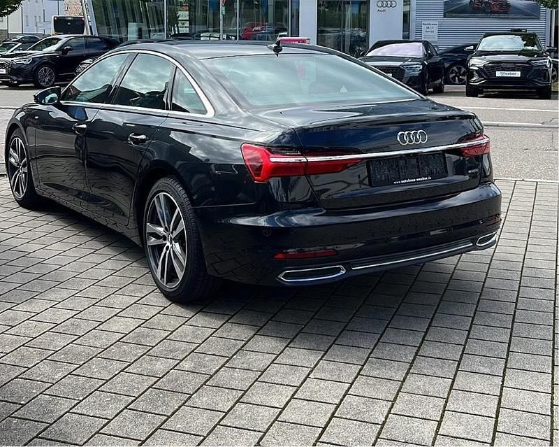 Grau Gebraucht 2020 Audi A6 S-Line Limousine | 37.000 € (Fairer Preis) - Bild 1/4