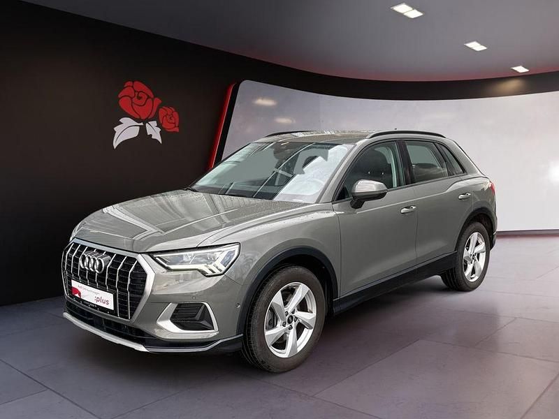 Gebraucht Audi Q3 Ambiente 200 PS (147 kW) 2021 Chronosgrau metallic SUV