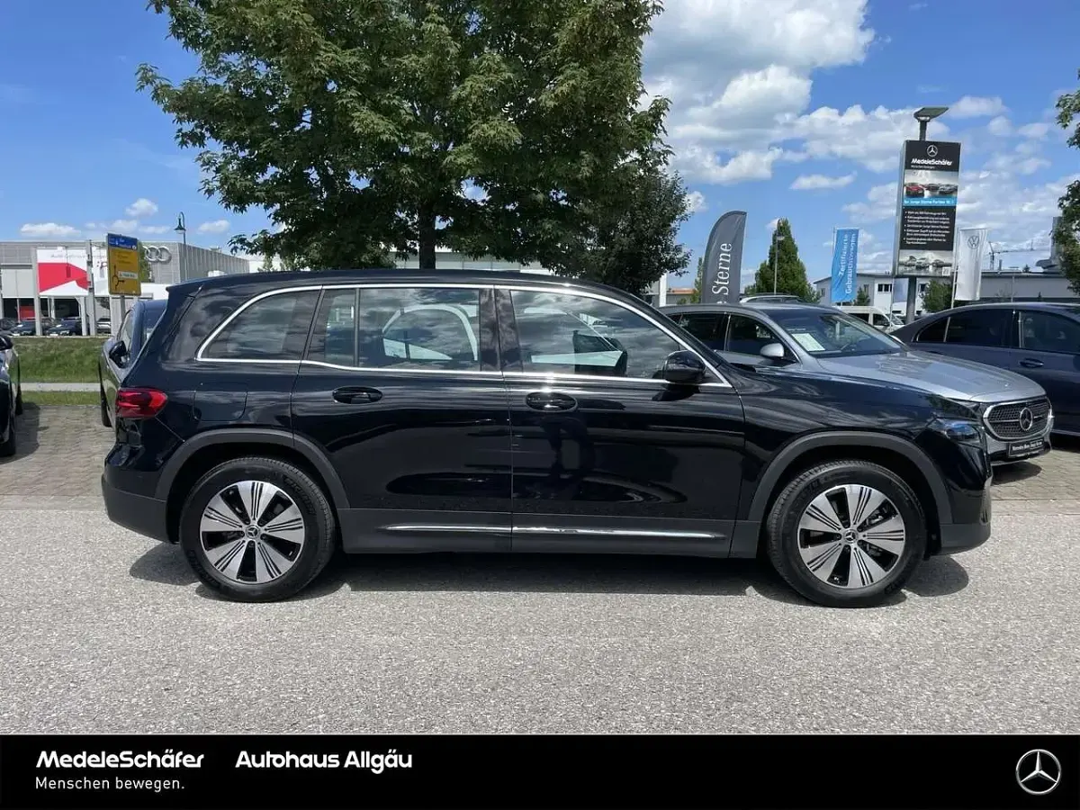 Gebraucht Mercedes EQB300 Progressive 167 kW (228 PS) 2025 Schwarz SUV