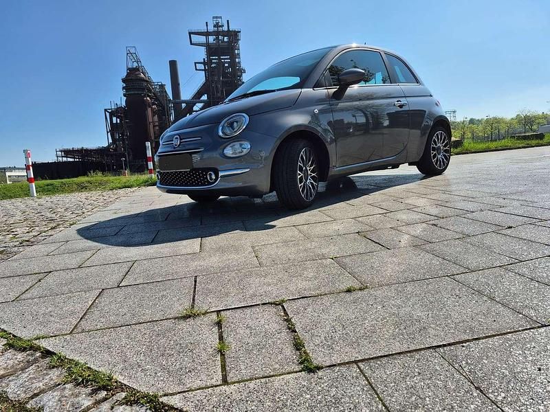 Grau Gebraucht 2023 Fiat 500 Dolcevita Limousine | 14.998 € (Etwas zu teuer) - Bild 1/4