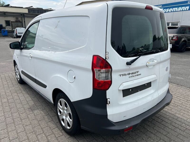 Gebraucht Ford Transit Trend 101 PS (74 kW) 2016 Weiß Van / Kleinbus