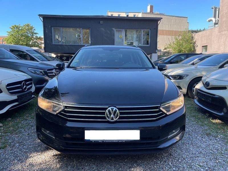 Gebraucht VW Passat 150 PS (110 kW) 2015 Schwarz Limousine