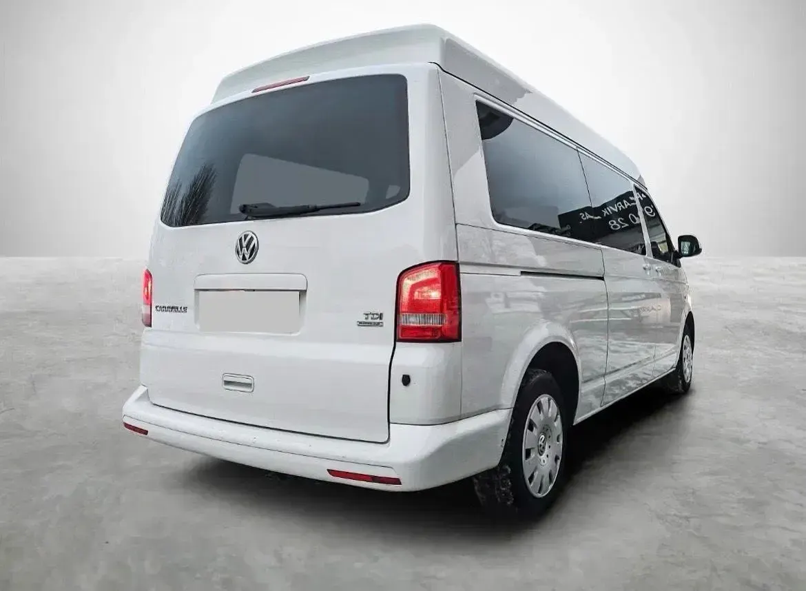 Gebraucht VW Caravelle 140 PS (102 kW) 2013 Weiß Van