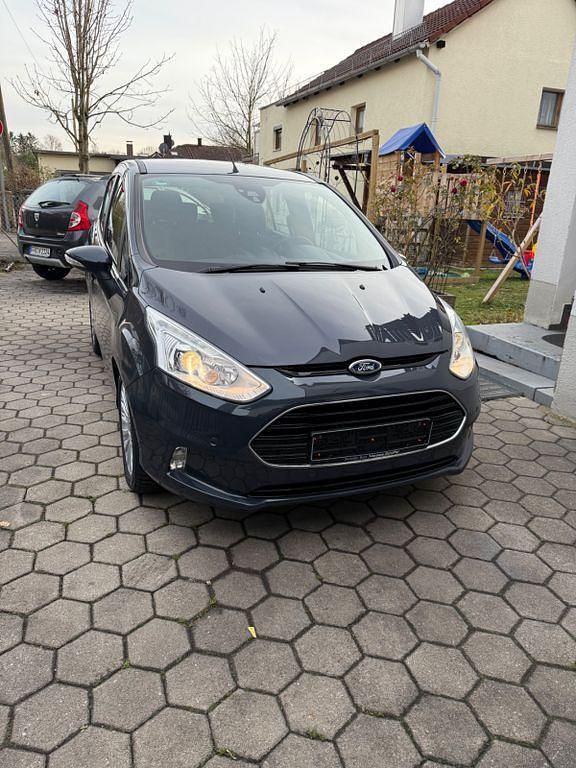 Grau Gebraucht 2012 Ford B-MAX Titanium Van / Kleinbus | 7.900 € (Guter Preis) - Bild 1/4