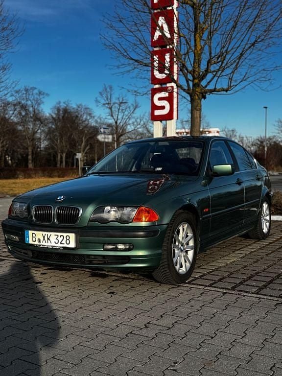 Gebraucht BMW 328 193 PS (141 kW) 1998 Grün Limousine
