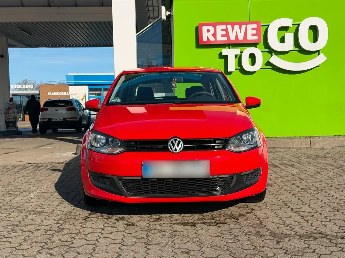Gebraucht VW Polo 70 PS (51 kW) 2009 Rot Kleinwagen