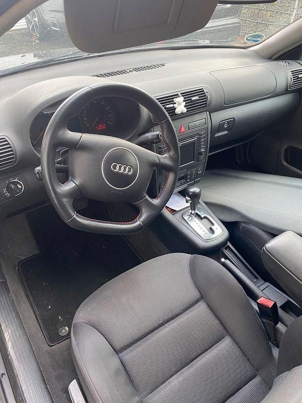 Second-hand Audi A3 150 CP (110 kW) 2003 Hatchback