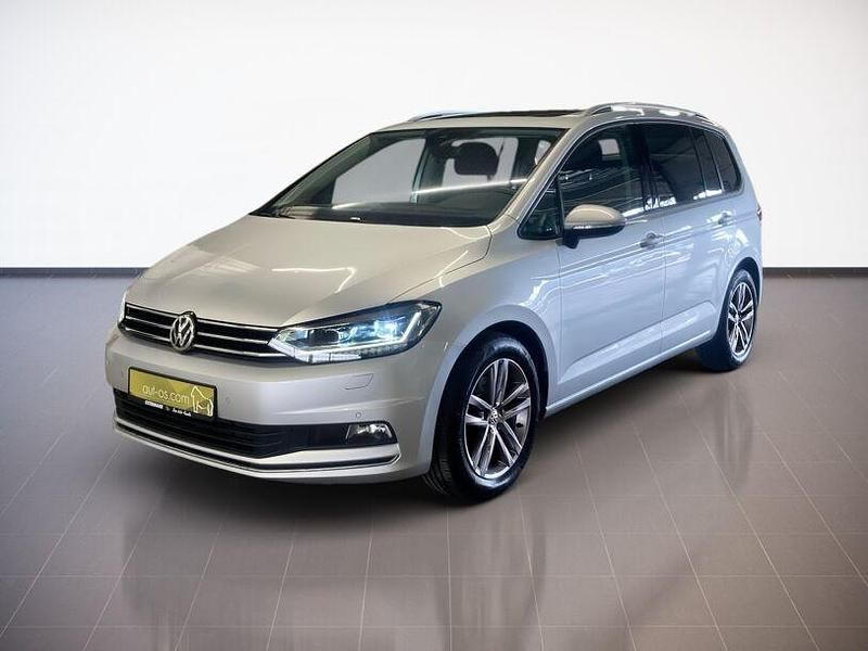 Gebraucht VW Touran Sound 150 PS (110 kW) 2017 Reflexsilber Van / Kleinbus