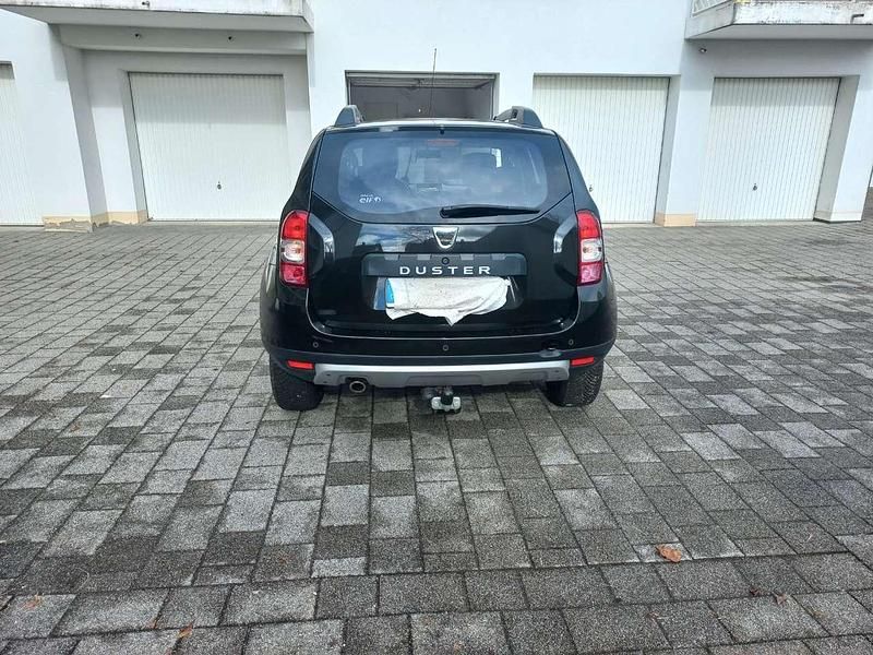 Gebraucht Dacia Duster Prestige 110 PS (80 kW) 2016 Schwarz SUV