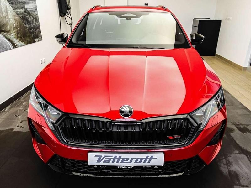Neu Skoda Octavia RS 265 PS (194 kW) 2025 Rot Kombi