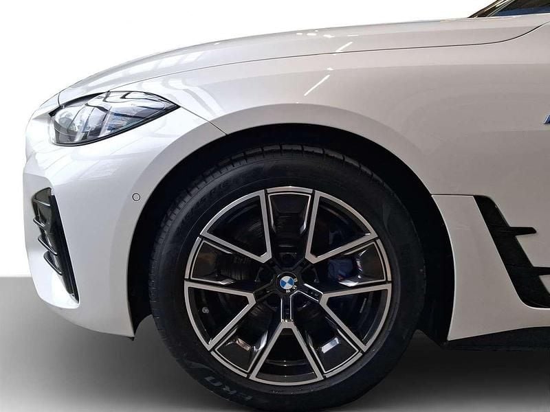 Gebraucht BMW i4 Performance 350 kW (476 PS) 2025 Weiß Limousine