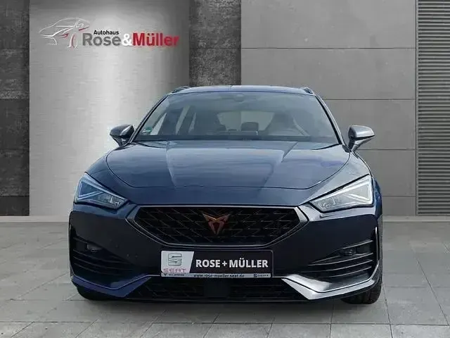 Second-hand Cupra Leon 245 CP (180 kW) 2023 Gri Break