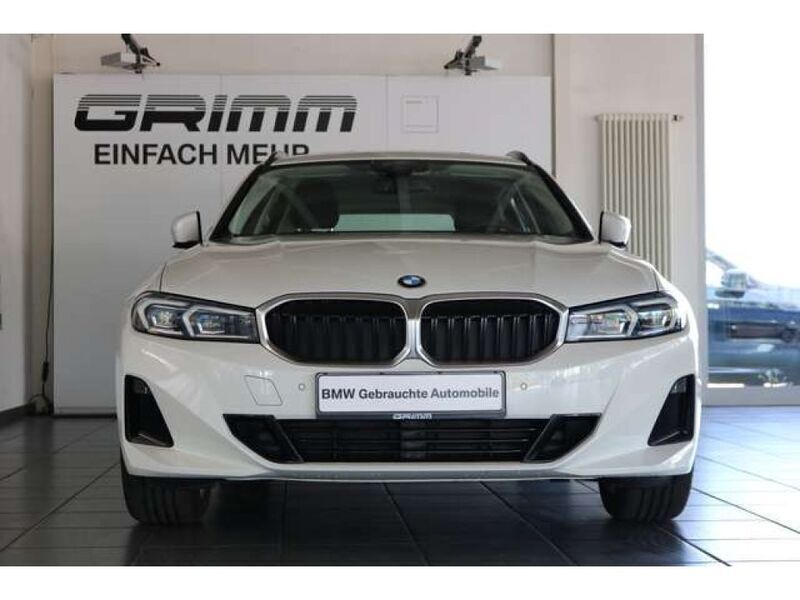 Gebraucht BMW 320 184 PS (135 kW) 2023 Alpinweiss 3 Kombi