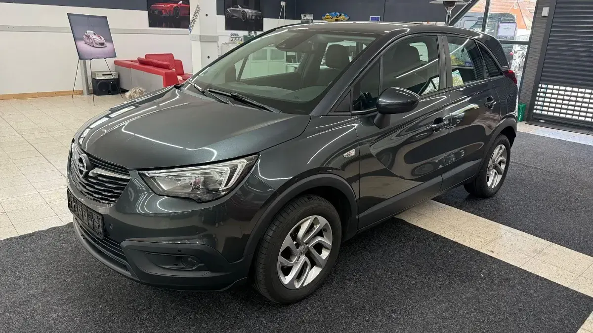 Gebraucht Opel Crossland X Edition 131 PS (96 kW) 2017 Grau SUV