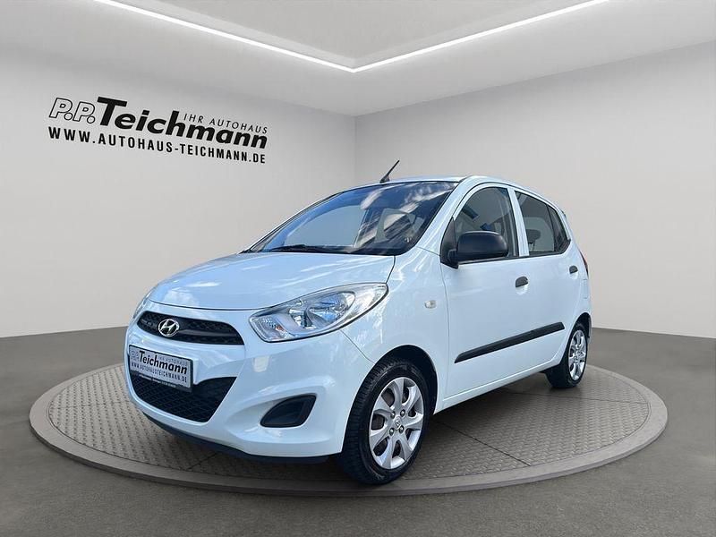 Weiß Gebraucht 2013 Hyundai i10 Edition Kleinwagen | 3.790 € (Fairer Preis) - Bild 1/4
