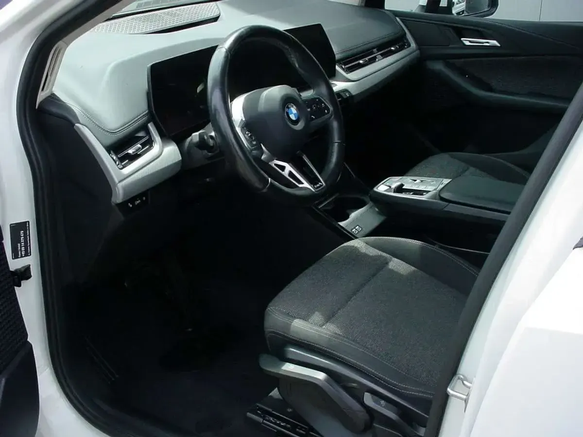 Gebraucht BMW 218 136 PS (100 kW) 2023 Alpinweiss iii Coupé