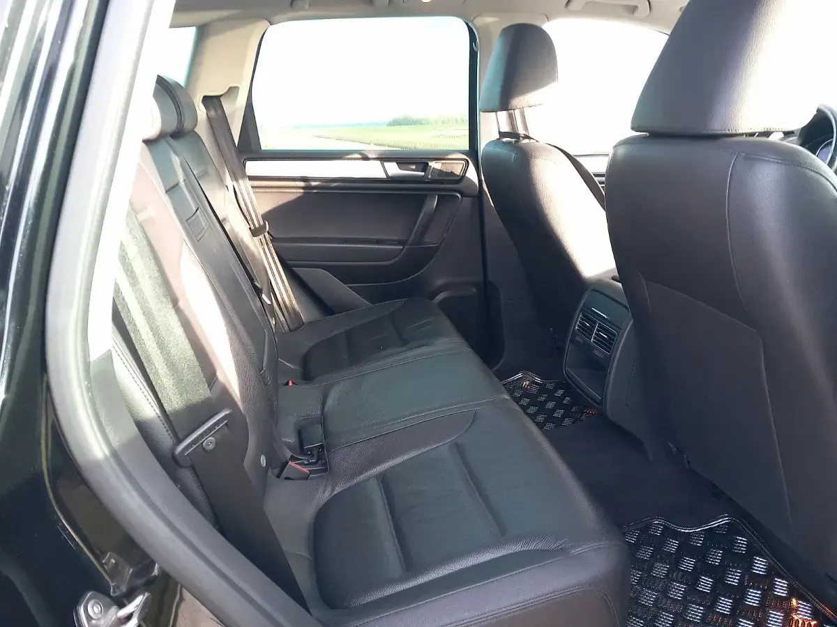 Gebraucht VW Touareg R-line 245 PS (180 kW) 2013 Schwarz SUV