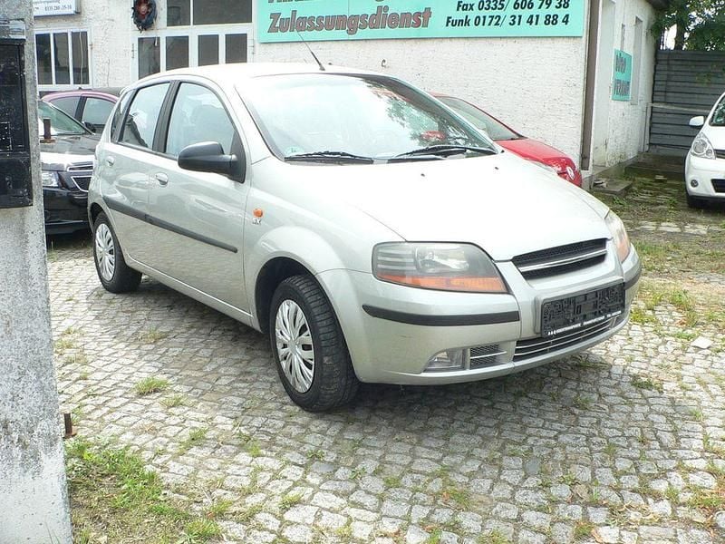 Silber Gebraucht 2005 Chevrolet Kalos SE Limousine | 2.500 € (Fairer Preis) - Bild 1/4