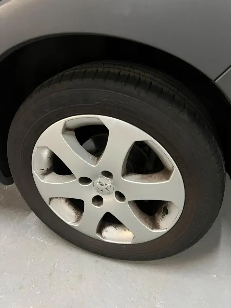 Gebraucht Peugeot 207 73 PS (53 kW) 2009 Schwarz Kombi