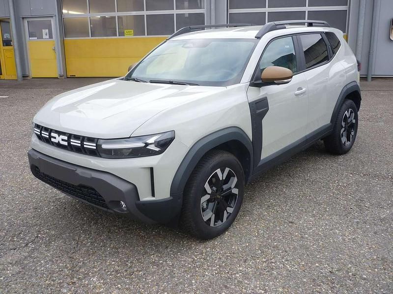 Sandstone beigemetallic Gebraucht 2024 Dacia Duster Extreme SUV | 26.650 € (Fairer Preis) - Bild 1/4
