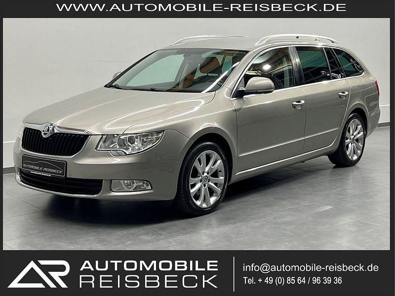 Beige Gebraucht 2011 Skoda Superb Kombi | 5.999 € (Guter Preis) - Bild 1/4