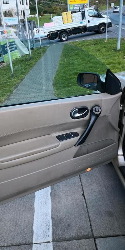 Gebraucht Renault Mégane Cabriolet 135 PS (99 kW) 2005 Gold Cabrio