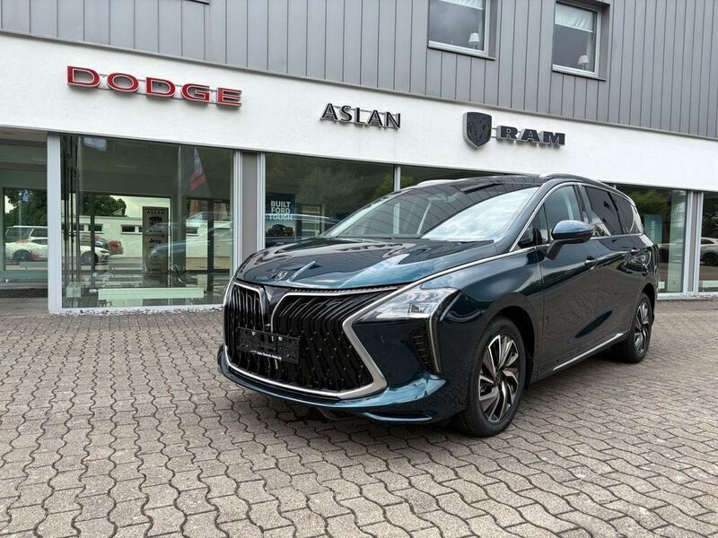 Weiß Neu 2025 DFSK Forthing 4 Van / Kleinbus | 30.685 € (Fairer Preis) - Bild 1/4