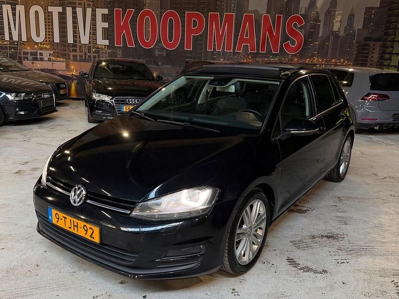 Gebraucht VW Golf VII Sport 105 PS (77 kW) 2013 Schwarz Limousine