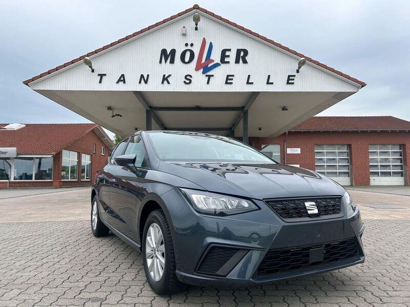 Grau Gebraucht 2024 Seat Ibiza Style Limousine | 16.645 € (Fairer Preis) - Bild 1/4