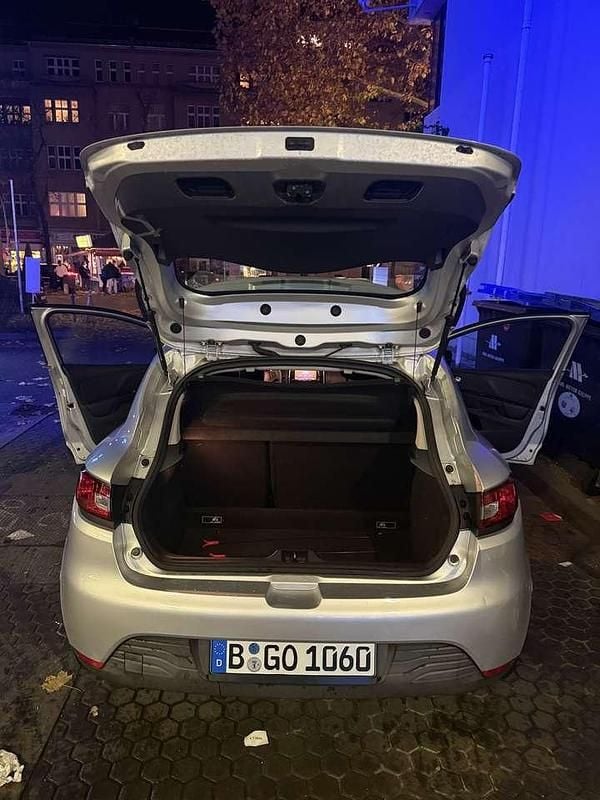 Gebraucht Renault Clio IV Expression 73 PS (53 kW) 2015 Limousine