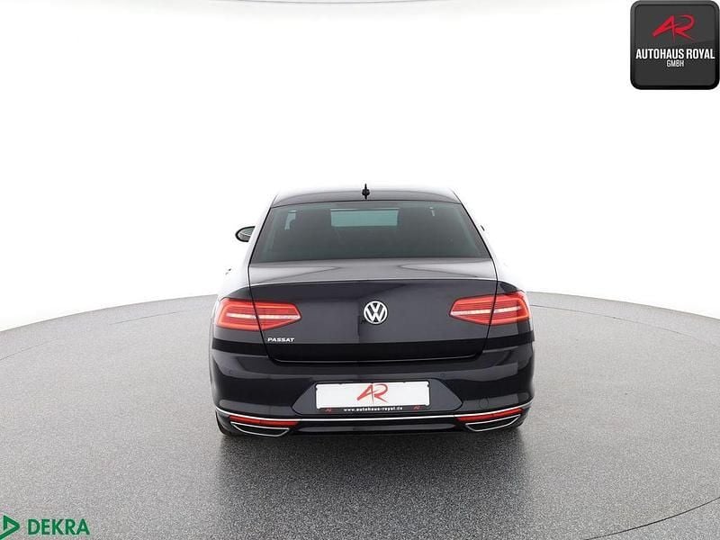 Gebraucht VW Passat R-line 220 PS (161 kW) 2016 Schwarz Limousine