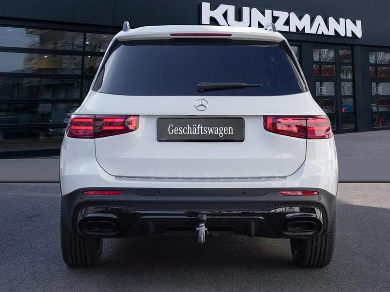 Gebraucht Mercedes GLB200 AMG 150 PS (110 kW) 2026 Polarweiss SUV