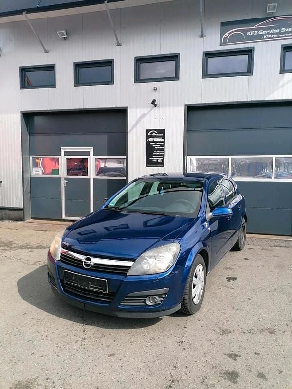 Gebraucht Opel Astra 105 PS (77 kW) 2006 Blau Limousine