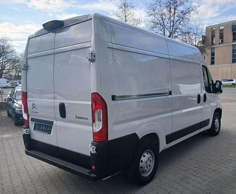 Gebraucht Citroën Jumper 140 PS (102 kW) 2024 Weiß Van / Kleinbus