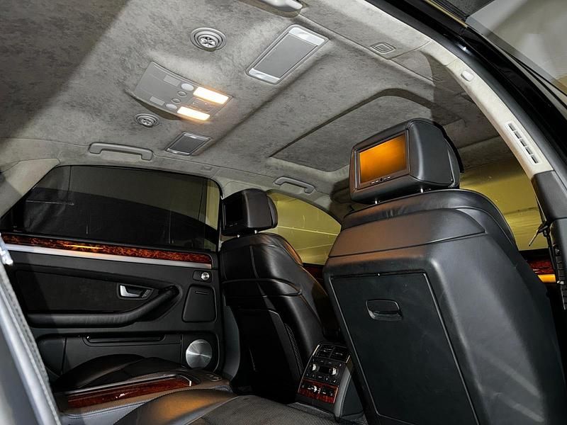 Schwarz Gebraucht 2007 Audi A8 Sport Limousine | 11.200 € (Teuer) - Bild 1/4