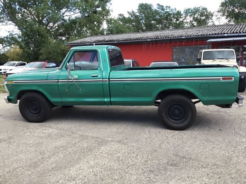 Gebraucht Ford F250 220 PS (161 kW) 1978 Grün metallic Abholung