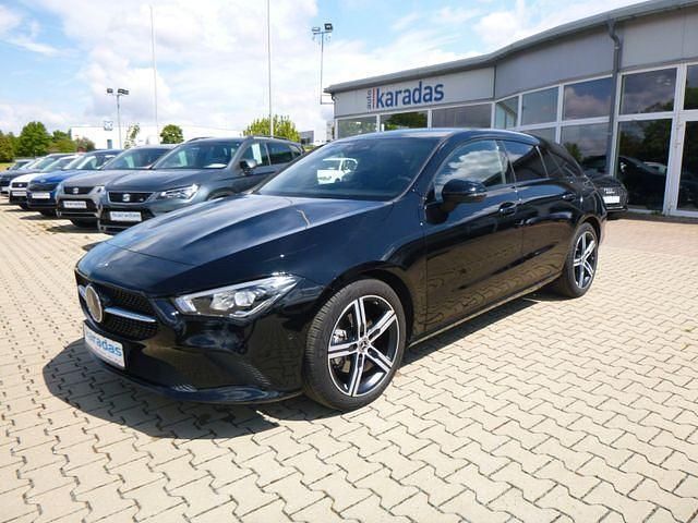 Gebraucht Mercedes CLA200 Shooting Brake Night 163 PS (119 kW) 2020 Nachtschwarz Kombi